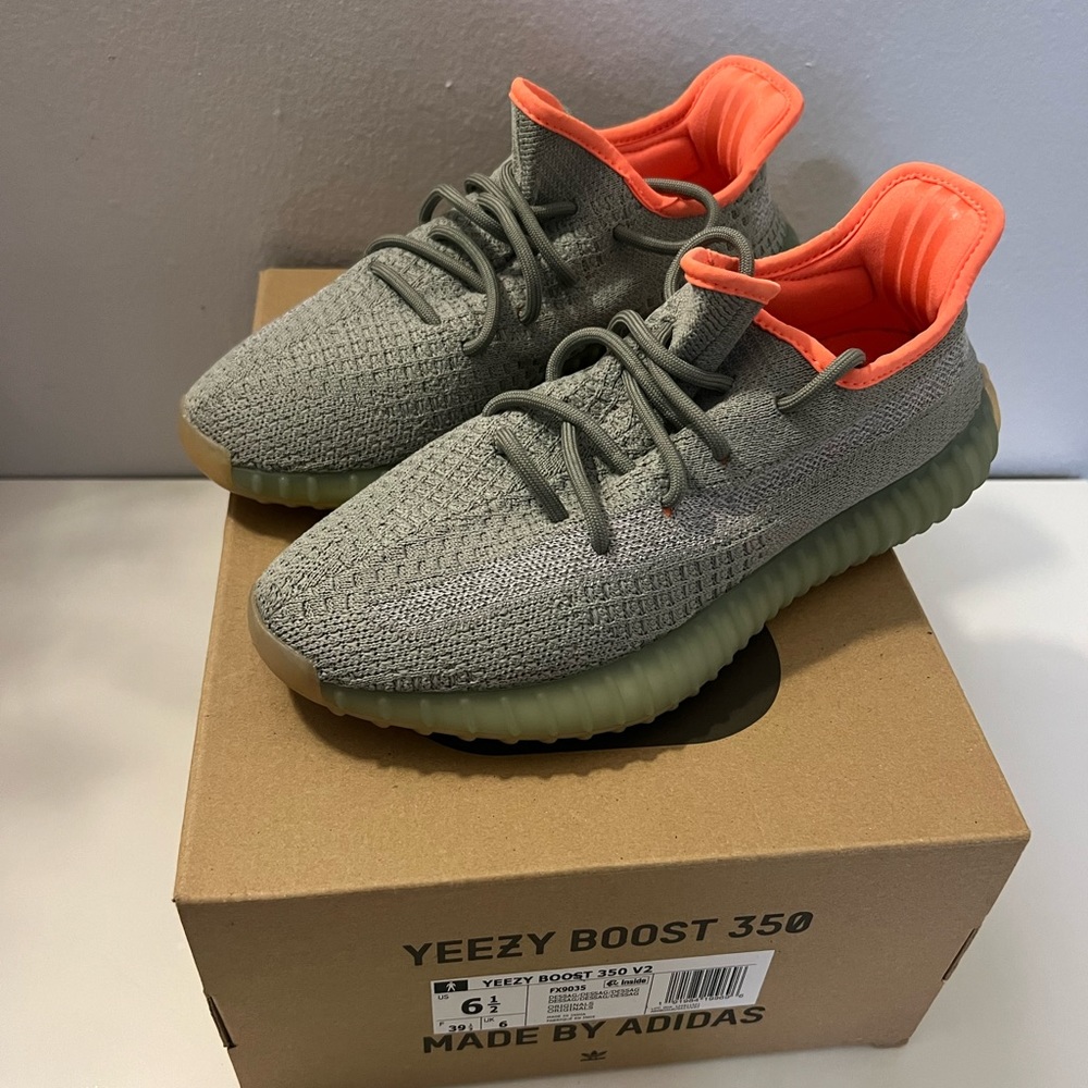 Yeezy 350 used